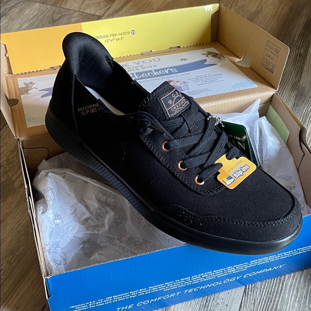 Sketchers hands free slip-ins sneakers